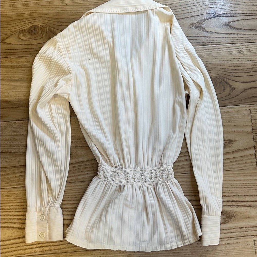 Vintage Montgomery Wards Cream Blouse women’s size Medium - Picture 5 of 5